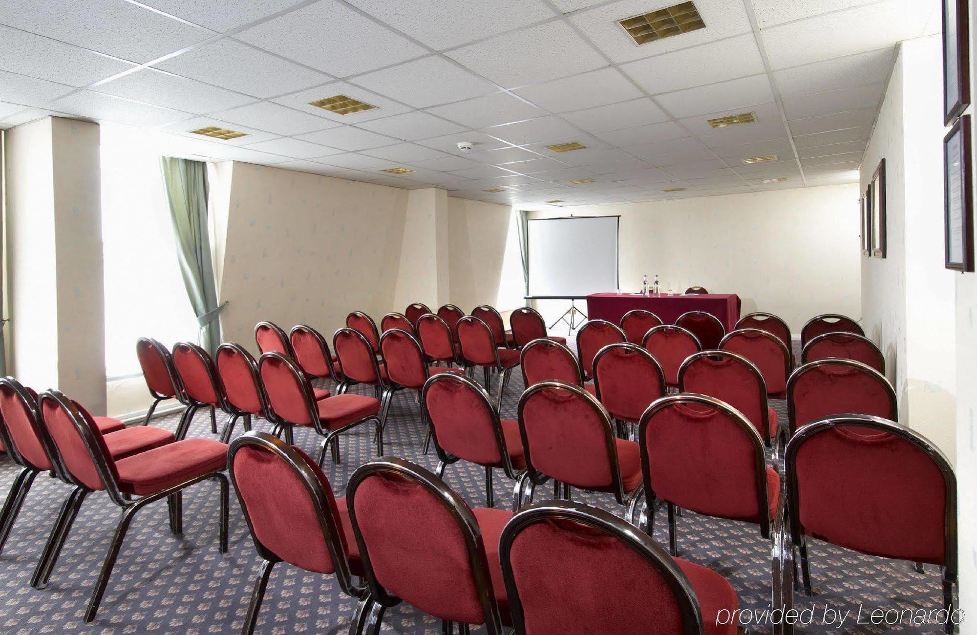 St James Hotel Γκρίμσμπι Εξωτερικό φωτογραφία